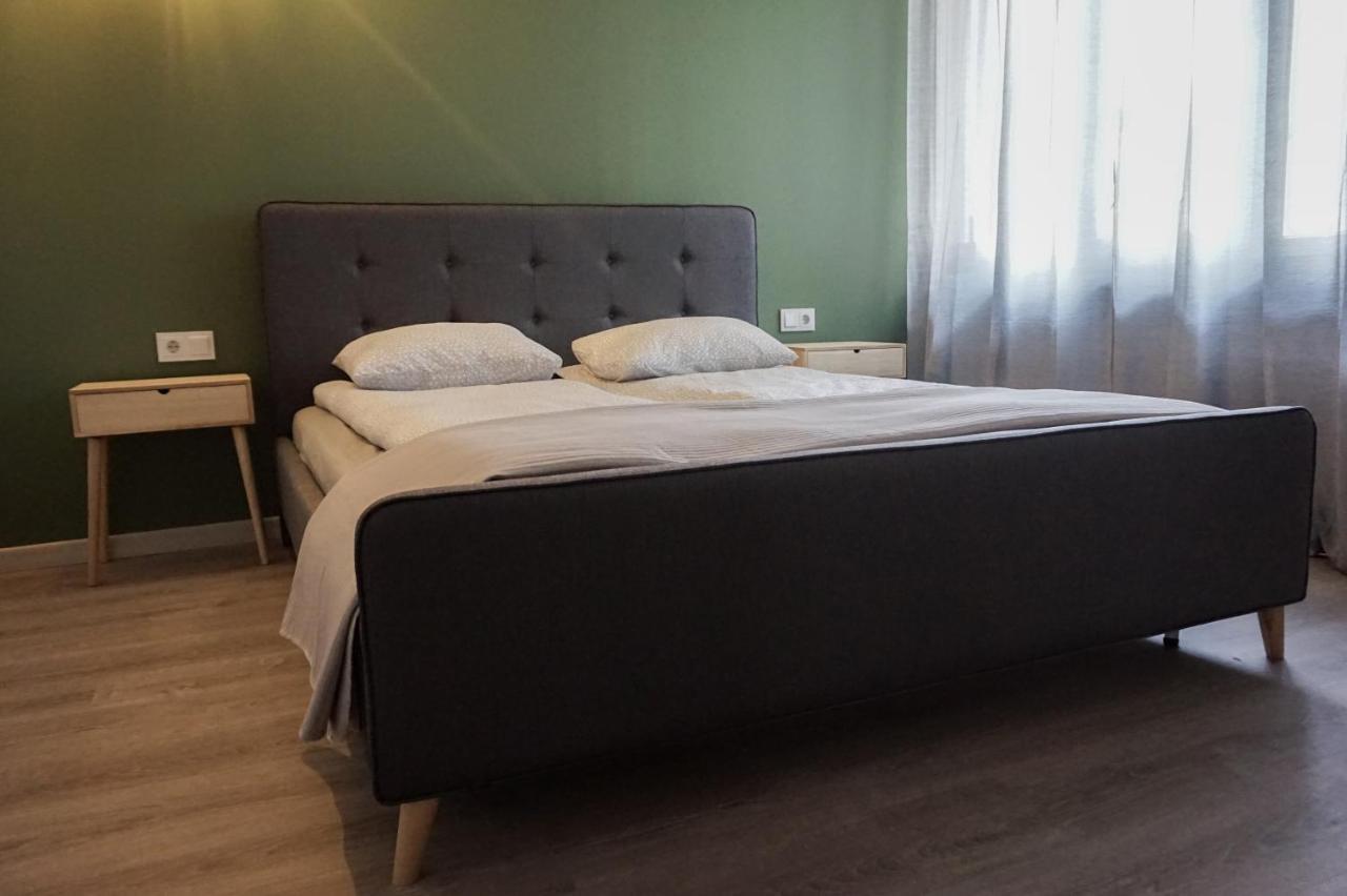 Hifive Studio Veliko Tărnovo Exteriör bild